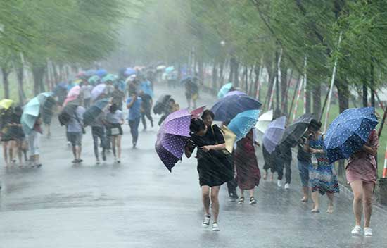 大风暴雨天气群发短信通知业主